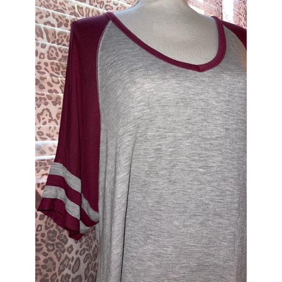 Women’s Burgundy Maurices Quarter Sleeve Shirt 💖 - Picture 12 of 17